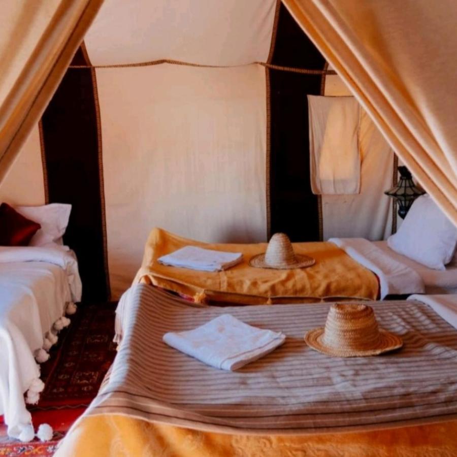 Отель Family Luxury Glamping Мерзуга Экстерьер фото